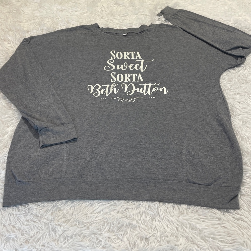 GRAY PULLOVER TOP BETH DUTTON LONG SLEEVE T WOMENS SIZE M